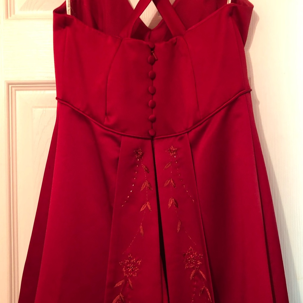 Red Pageant or Prom Dress - Picture 5 of 7